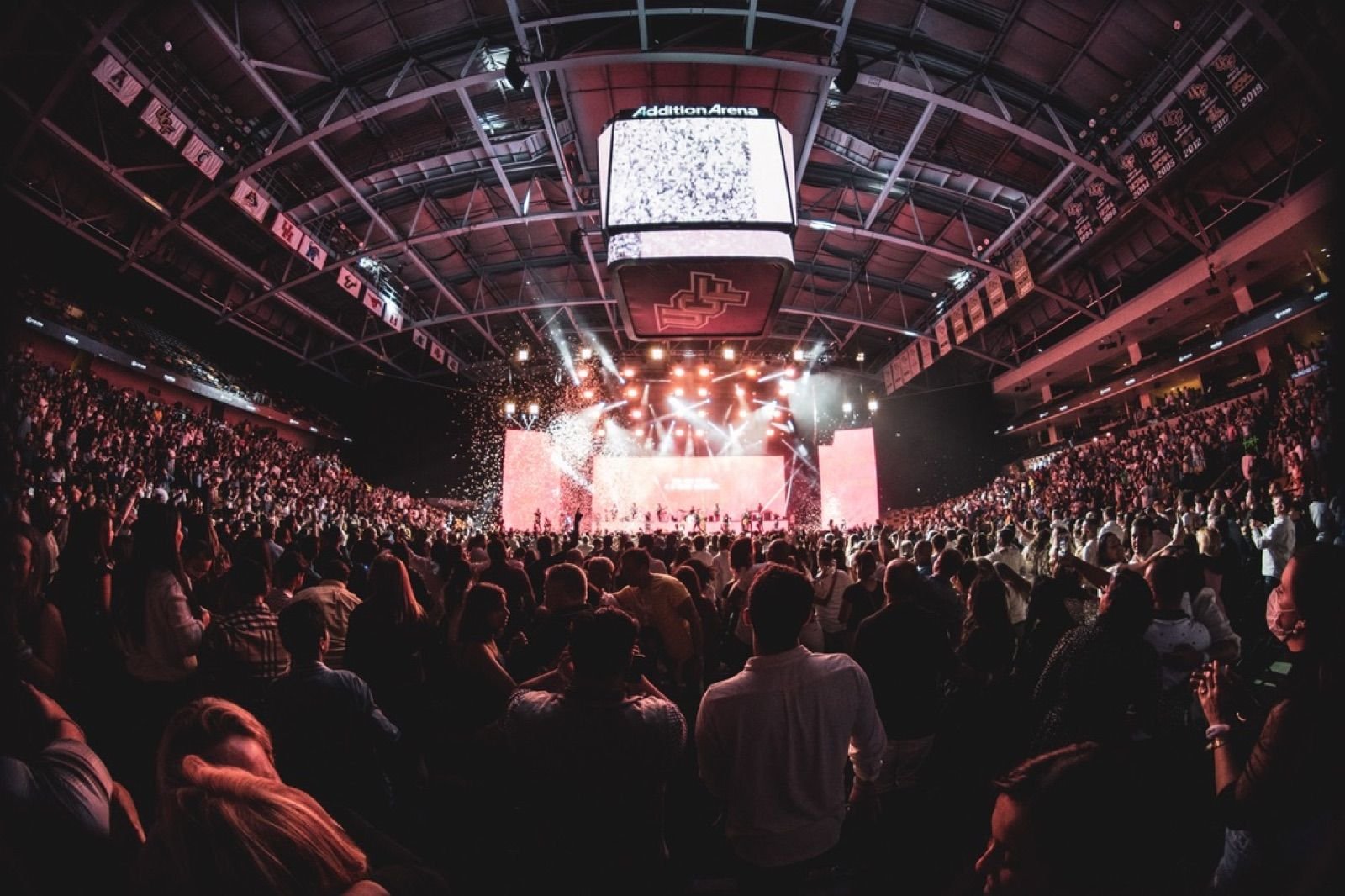 Virada 2022 · Addition Financial Arena